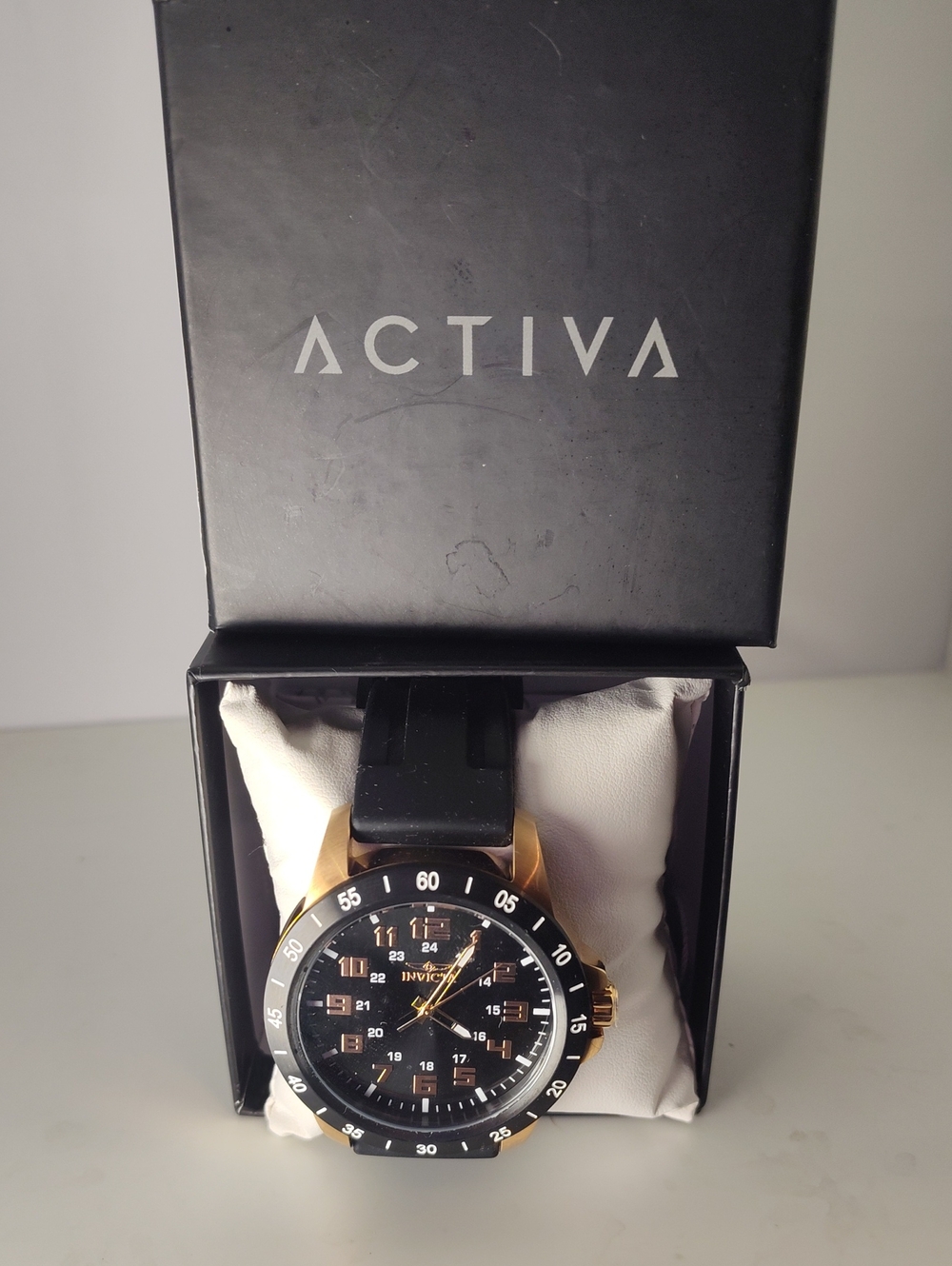 Activa Black and Gold Men’s Sport Watch *NICE*